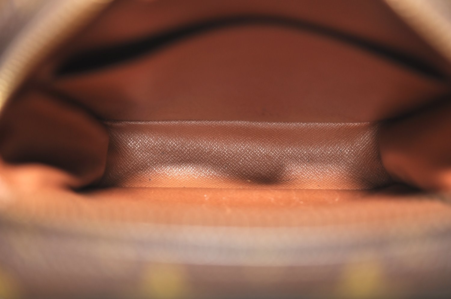 Authentic Louis Vuitton Monogram Amazone Shoulder Cross Bag M45236 LV Junk K6246