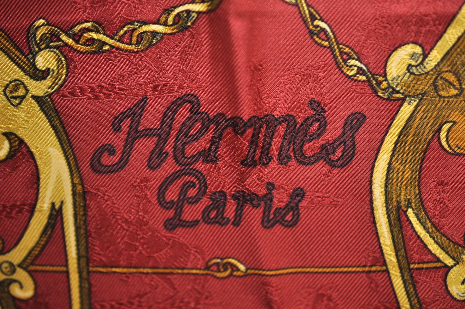 Authentic HERMES Carre 90 Scarf 