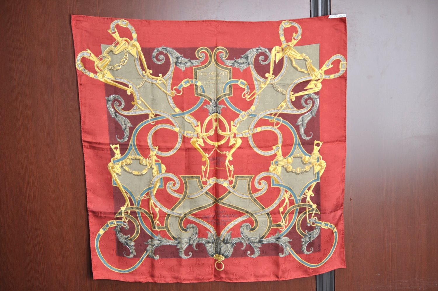 Authentic HERMES Carre 90 Scarf 