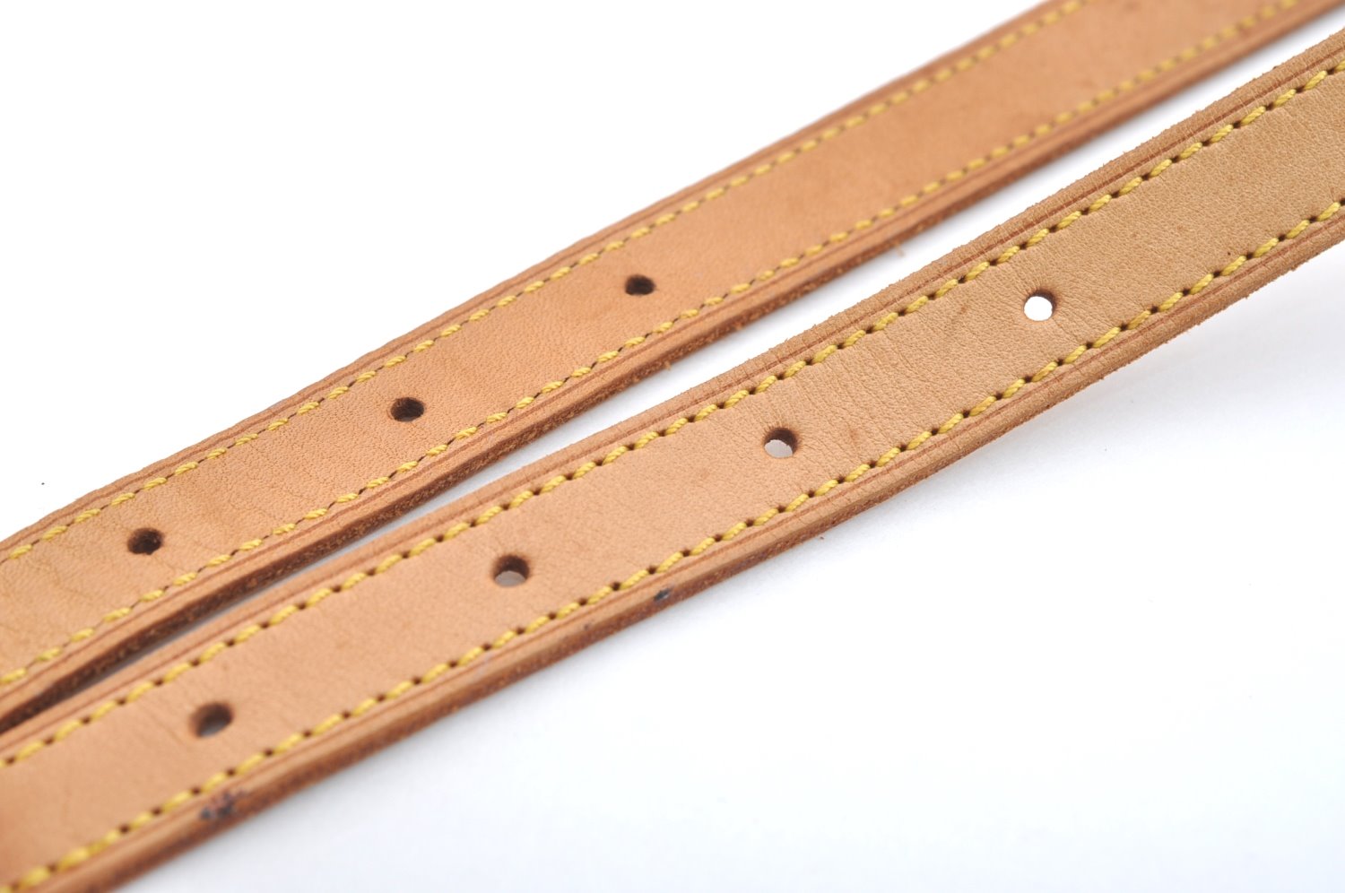 Authentic Louis Vuitton Leather Shoulder Strap For Bucket GM 31.9