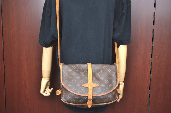 Authentic Louis Vuitton Monogram Saumur 30 Shoulder Cross Bag M42256 LV K6272