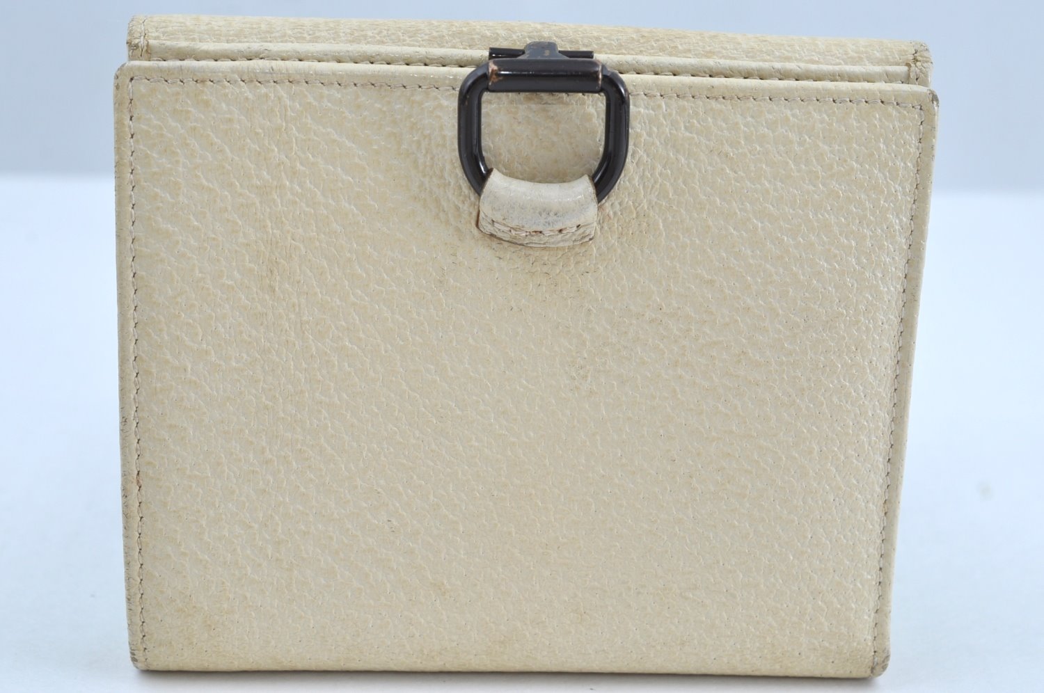 Authentic GUCCI Vintage Bifold Wallet Purse Leather White K6326