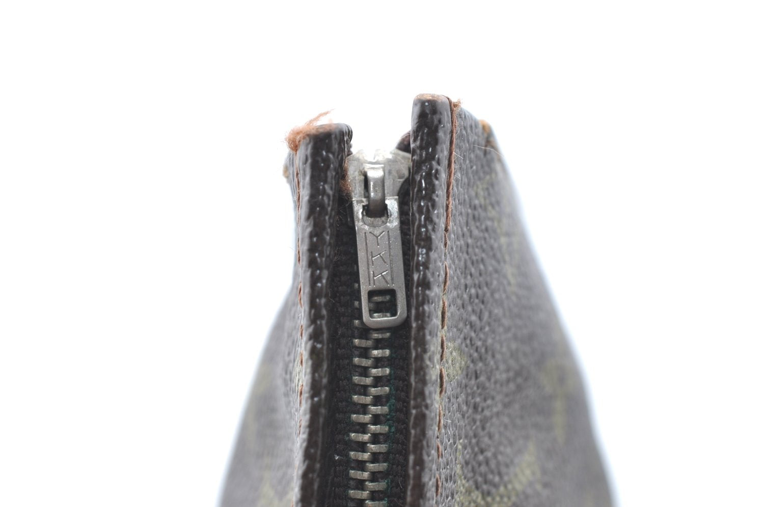 Auth Louis Vuitton Monogram Poche Toilette 26 Cosmetics Pouch Old Model LV K6335