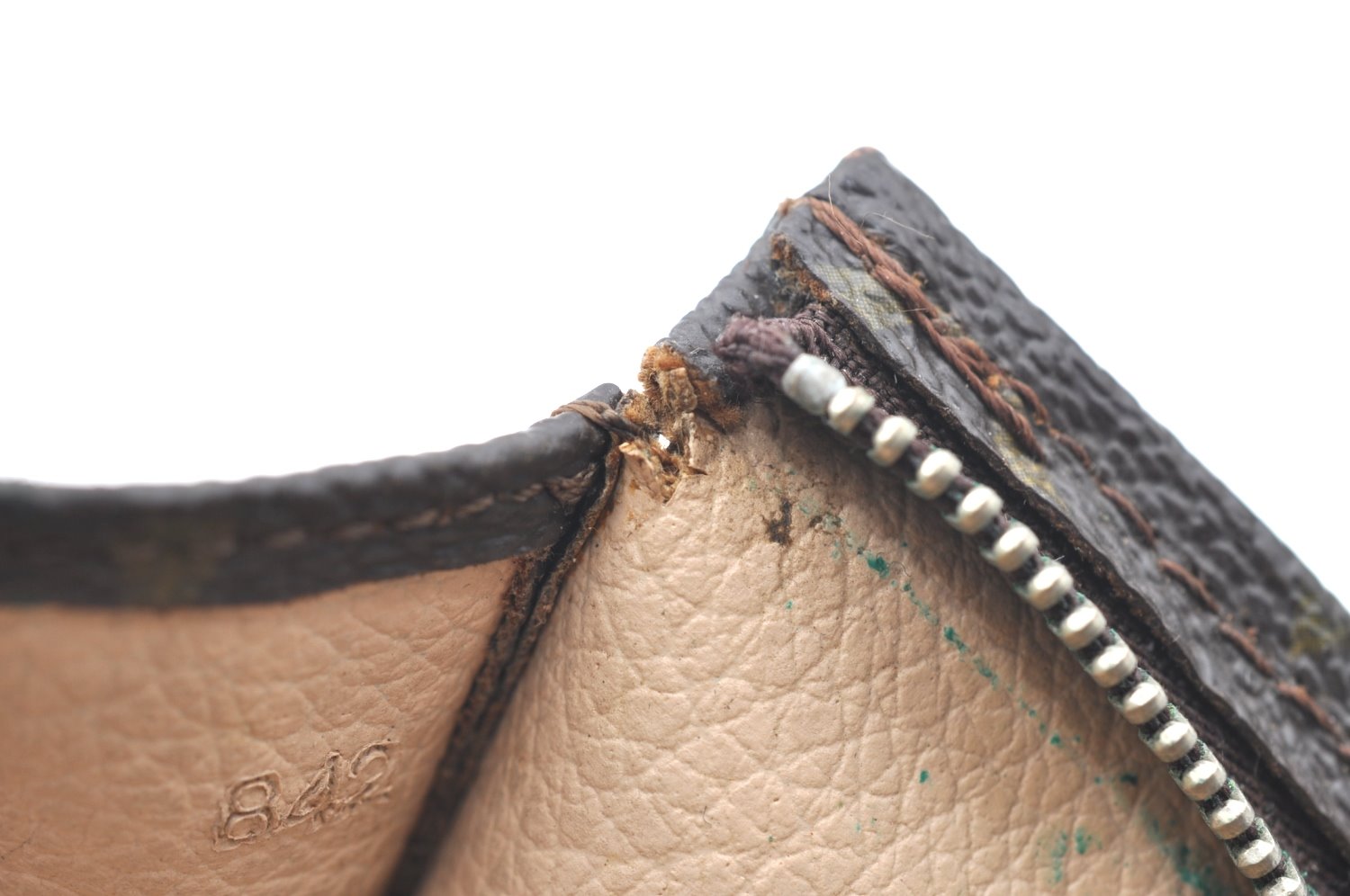 Auth Louis Vuitton Monogram Poche Toilette 26 Cosmetics Pouch Old Model LV K6335