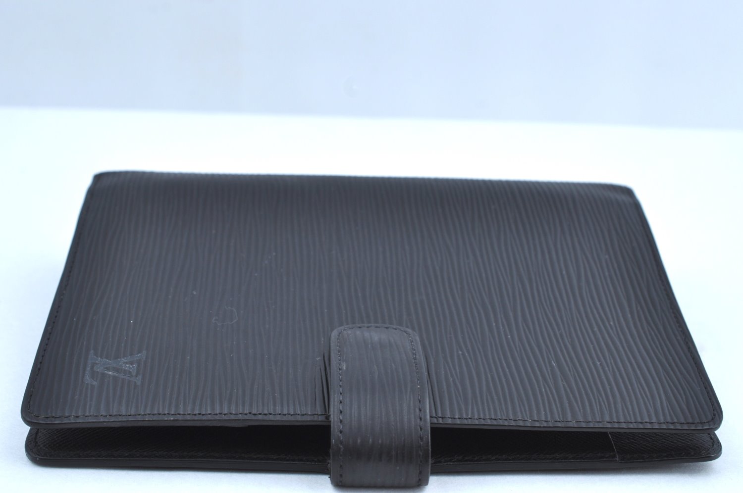 Authentic Louis Vuitton Epi Agenda MM Notebook Cover Black R20202 LV K6345