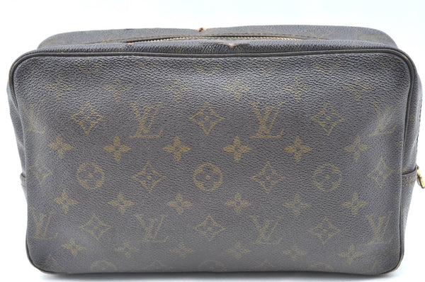 Auth Louis Vuitton Monogram Trousse Toilette 28 Clutch Hand Bag M47522 LV K6357