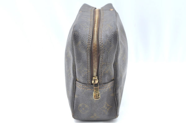 Auth Louis Vuitton Monogram Trousse Toilette 28 Clutch Hand Bag M47522 LV K6357