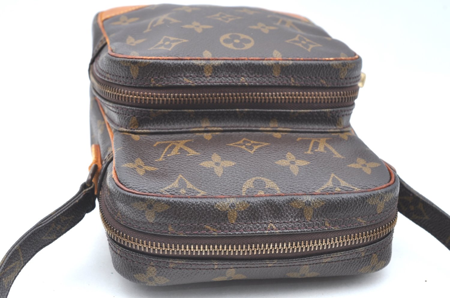Authentic Louis Vuitton Monogram Amazone Shoulder Cross Body Bag M45236 LV K6387