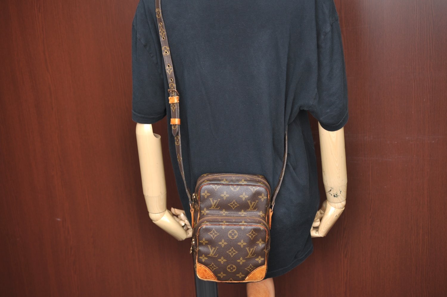 Authentic Louis Vuitton Monogram Amazone Shoulder Cross Body Bag M45236 LV K6387
