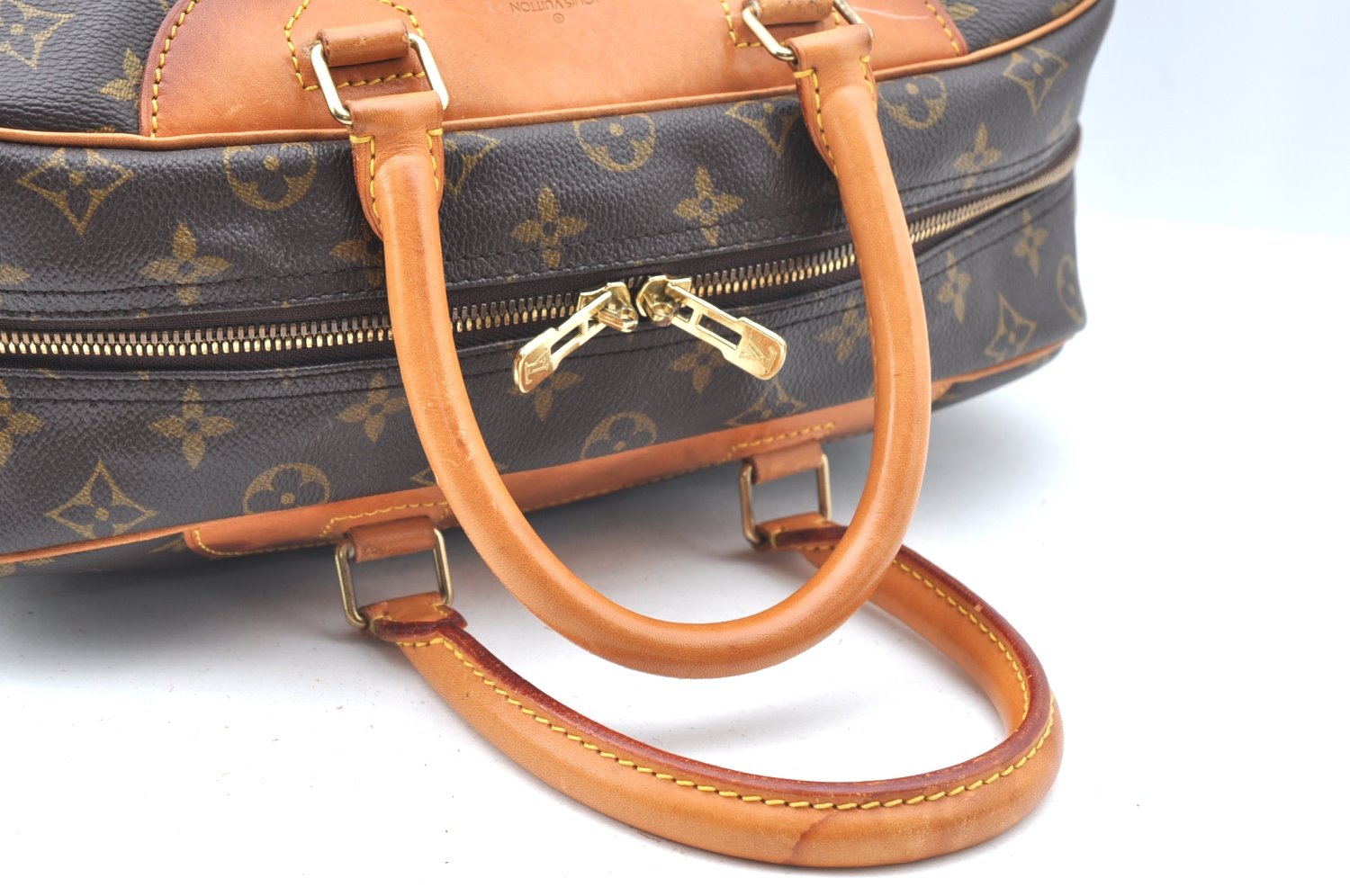 Authentic Louis Vuitton Monogram Deauville Hand Bag M47270 LV K6390