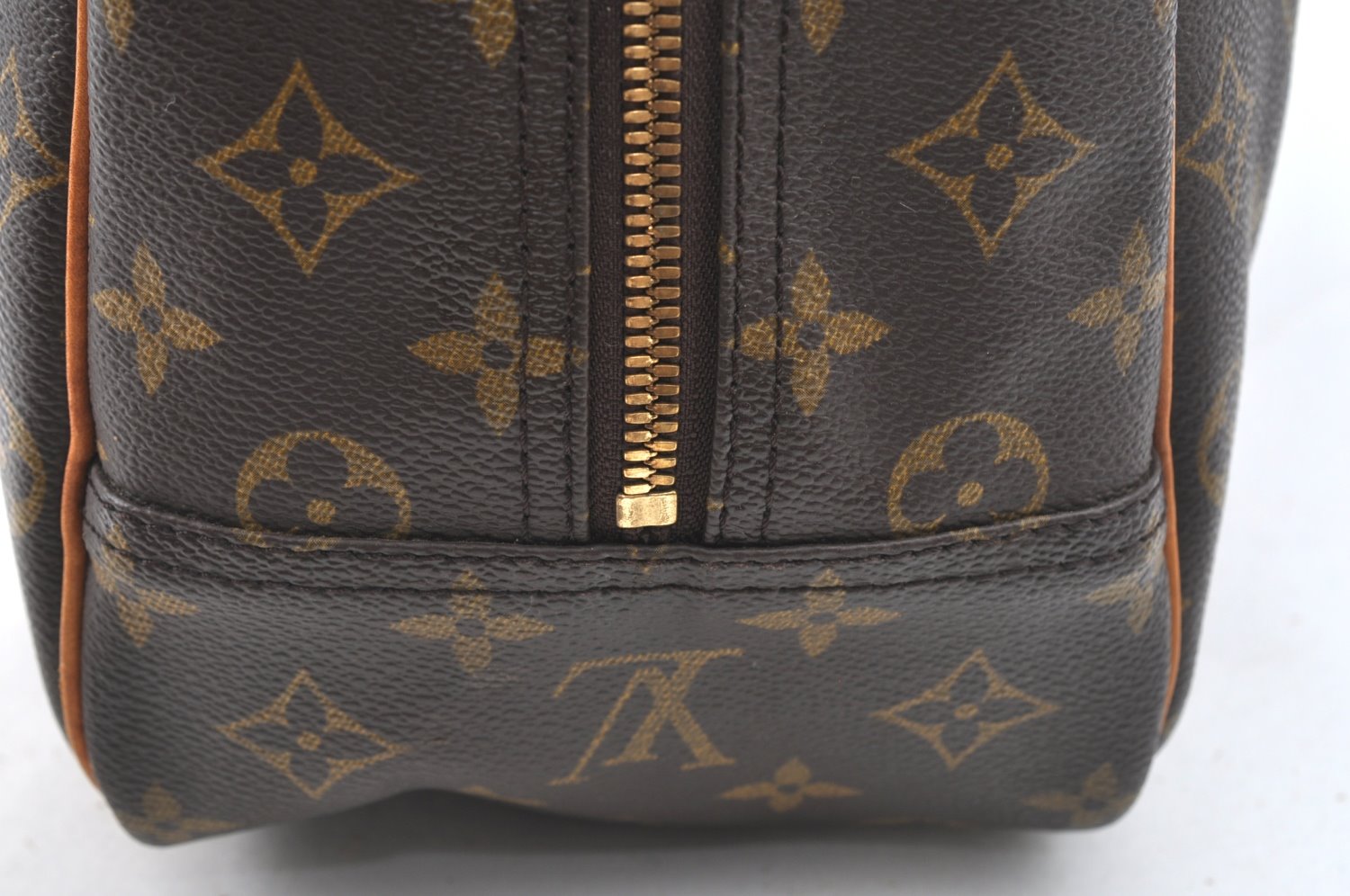 Authentic Louis Vuitton Monogram Deauville Hand Bag M47270 LV K6390