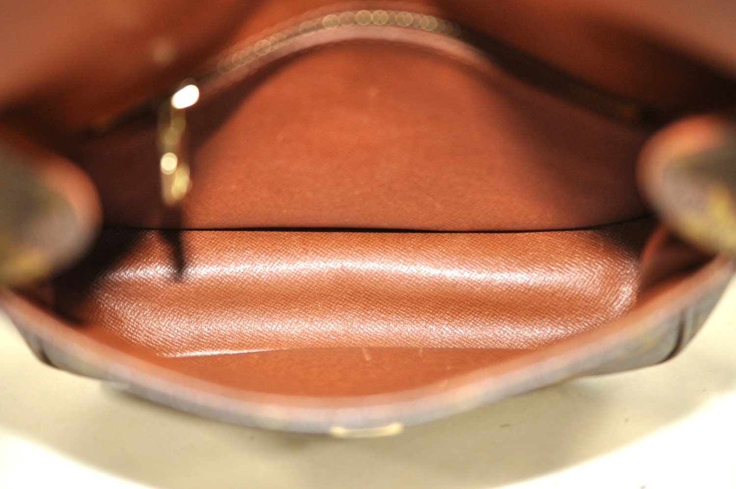 Authentic Louis Vuitton Monogram Saint Cloud MM M51243 Shoulder Bag Junk K6413