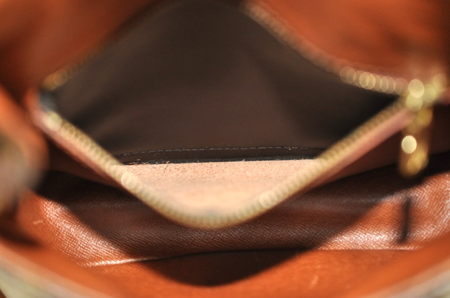 Authentic Louis Vuitton Monogram Saint Cloud MM M51243 Shoulder Bag Junk K6413