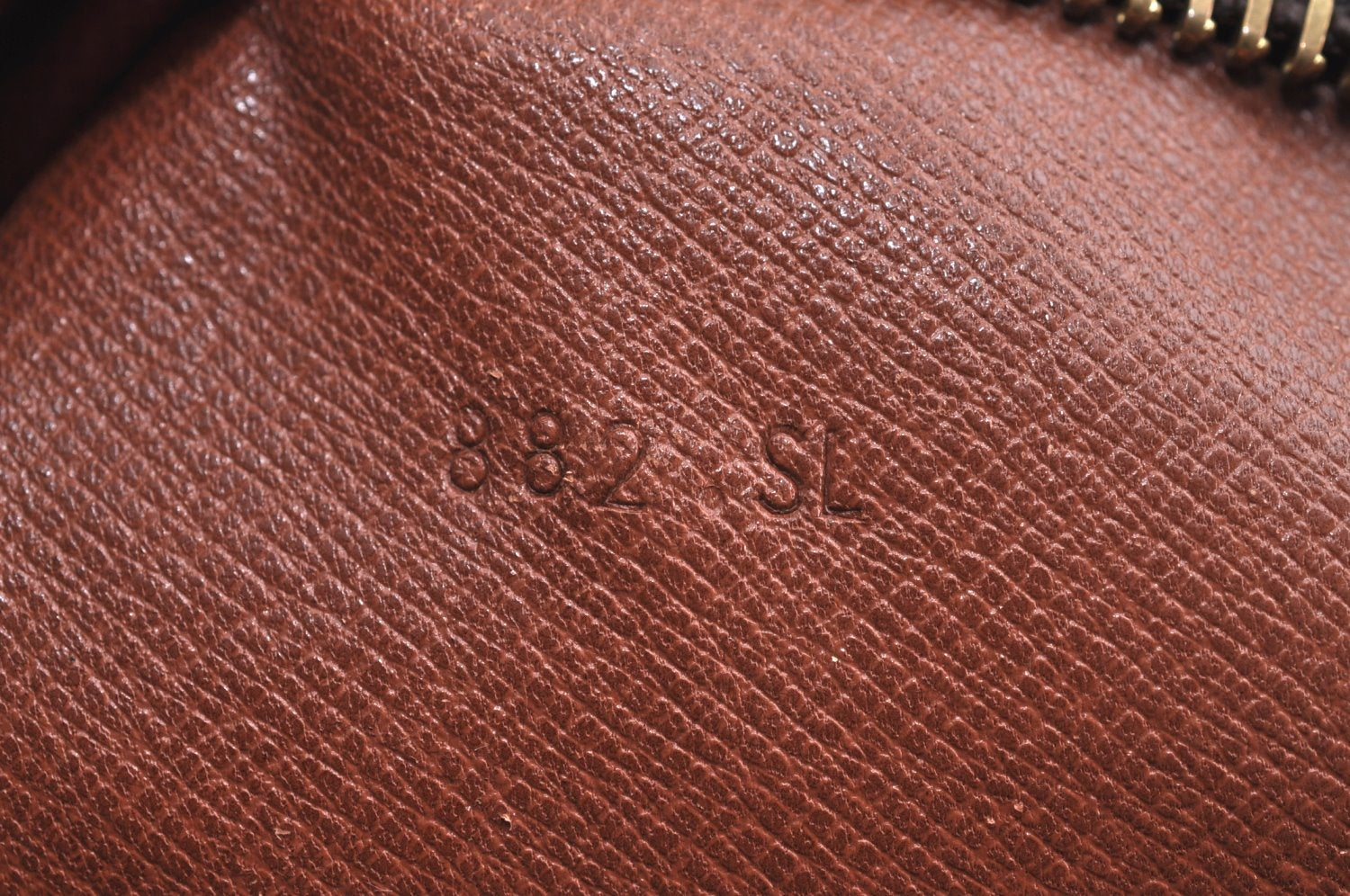 Authentic Louis Vuitton Monogram Danube GM Shoulder Cross Bag M45262 LV K6423