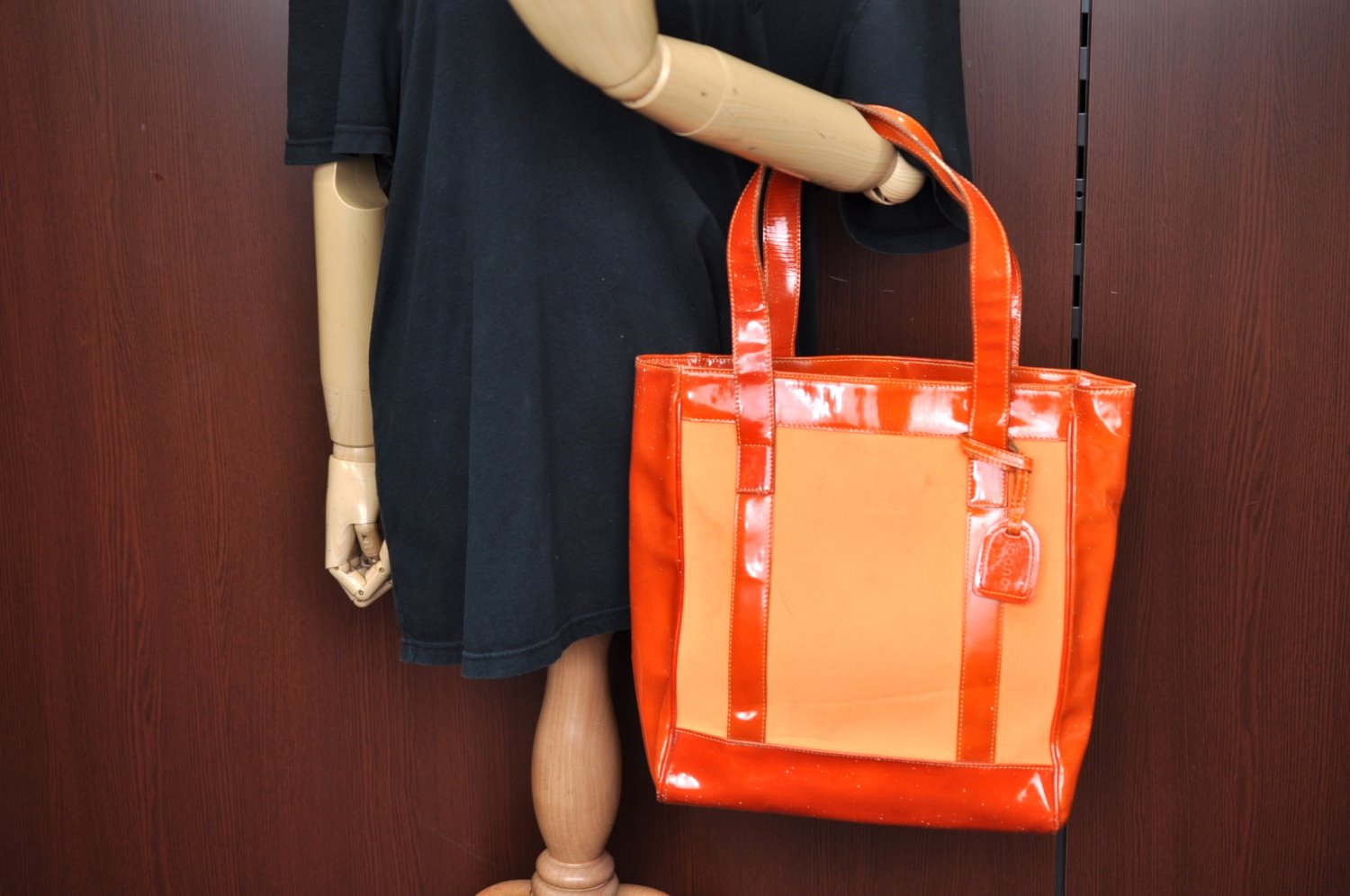 Authentic GUCCI Vintage Shoulder Tote Bag Polyurethane Enamel Orange Junk K6437