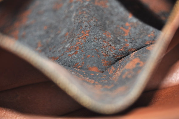 Authentic Louis Vuitton Monogram Saint Cloud GM M51242 Shoulder Cross Bag K6464