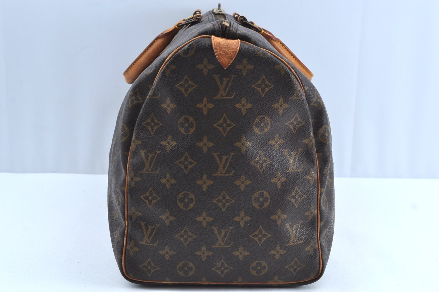 Authentic Louis Vuitton Monogram Keepall 50 Travel Boston Bag M41426 LV K6535