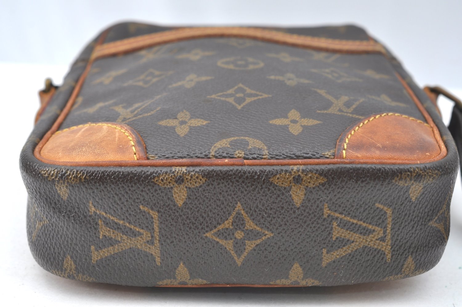 Auth Louis Vuitton Monogram Danube Shoulder Cross Body Bag M45266 LV Junk K6544