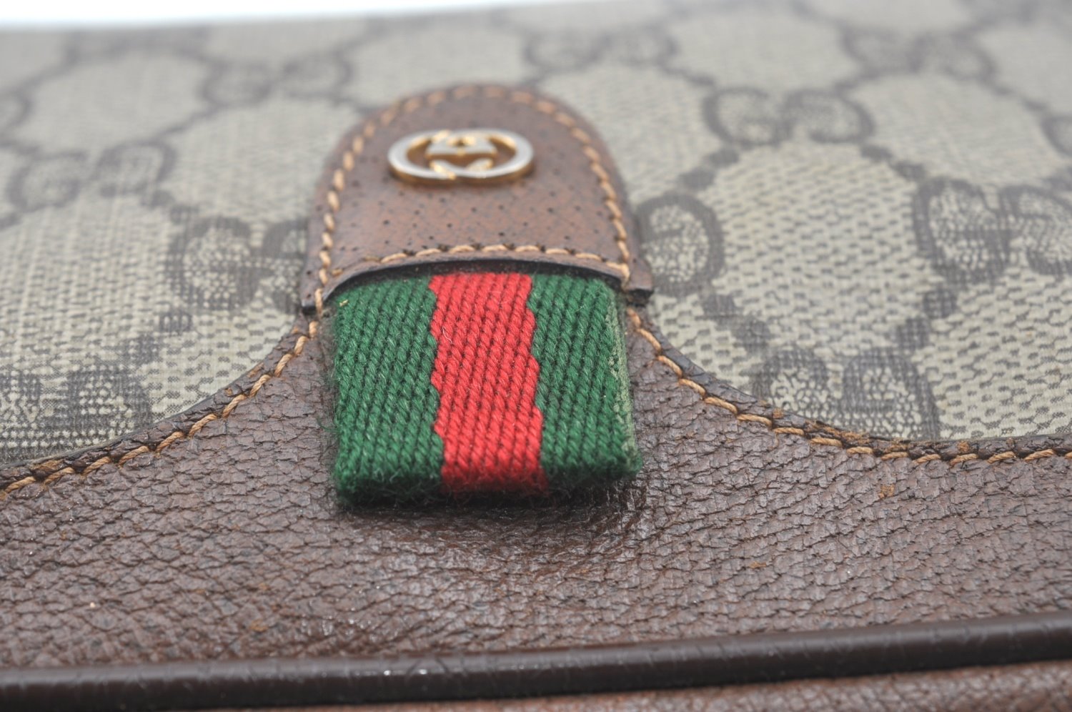 Authentic GUCCI Web Sherry Line Shoulder Cross Bag GG PVC Leather Brown K6556
