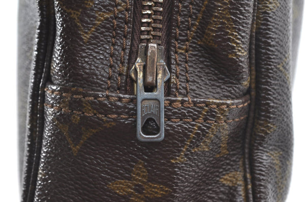 Auth Louis Vuitton Monogram Trousse Toilette 28 Clutch Hand Bag Old Model K6587