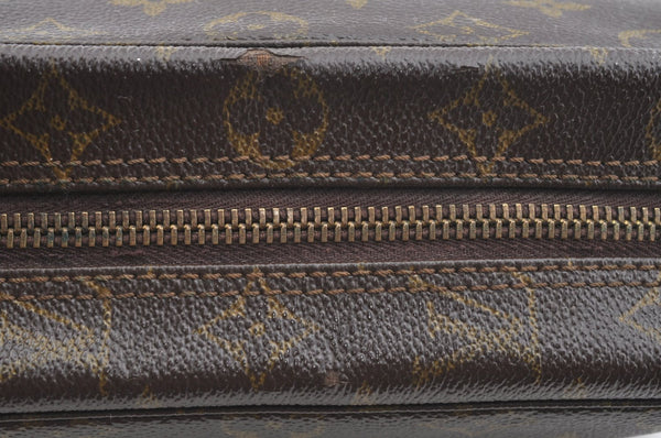 Auth Louis Vuitton Monogram Trousse Toilette 28 Clutch Hand Bag Old Model K6587