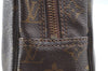 Auth Louis Vuitton Monogram Trousse Toilette 28 Clutch Hand Bag Old Model K6587