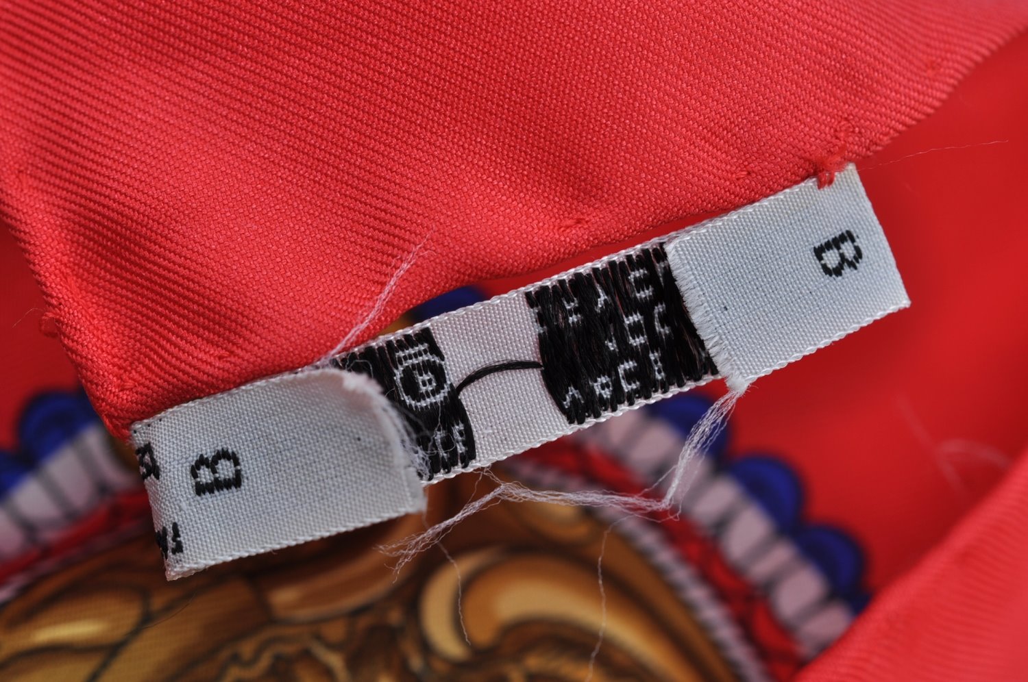 Authentic HERMES Carre 90 Scarf 