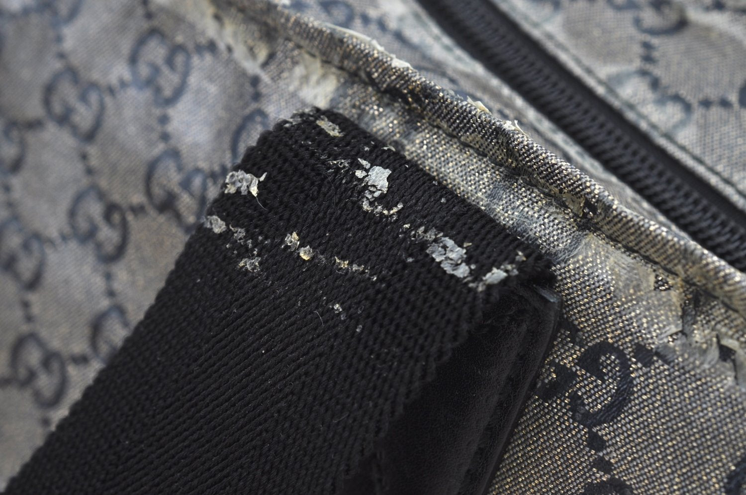 Authentic GUCCI GG Crystal Shoulder Tote Bag PVC Leather 131230 Black K6678