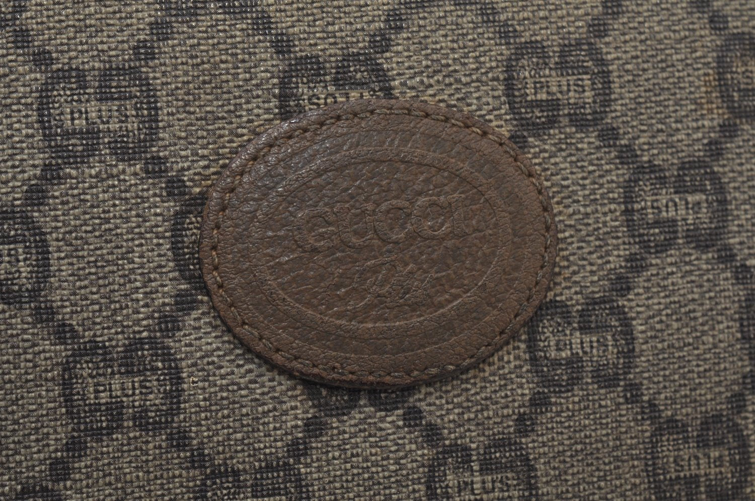 Authentic GUCCI Vintage GG Plus Clutch Hand Bag Purse PVC Leather Brown K6679