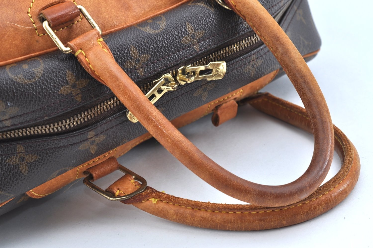 Authentic Louis Vuitton Monogram Deauville Hand Bag M47270 LV Junk K6680