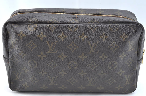 Auth Louis Vuitton Monogram Trousse Toilette 28 Clutch Hand Bag M47522 LV K6684