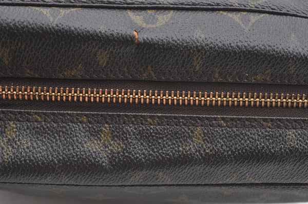 Auth Louis Vuitton Monogram Trousse Toilette 28 Clutch Hand Bag M47522 LV K6684