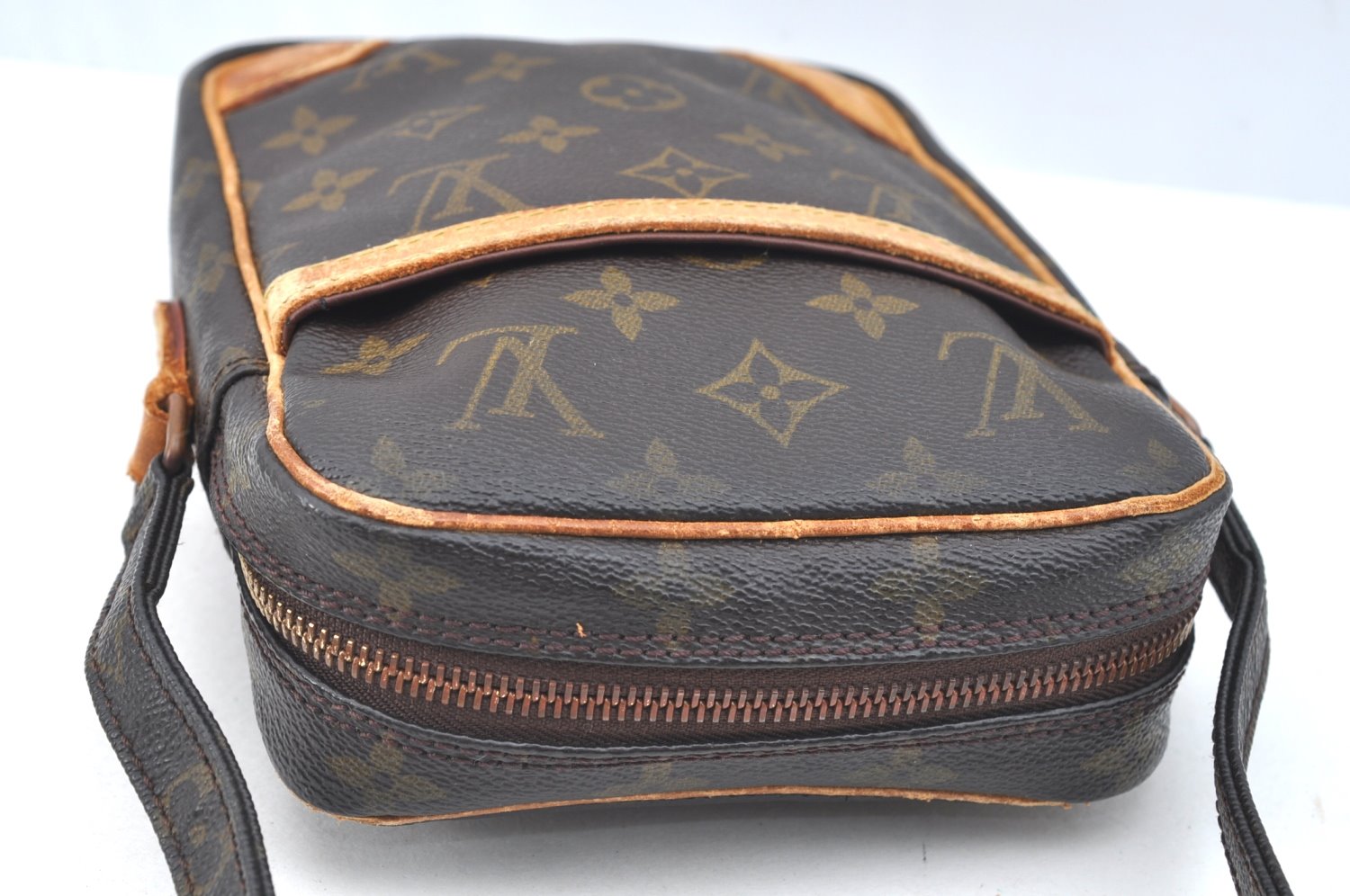 Authentic Louis Vuitton Monogram Danube Shoulder Cross Body Bag M45266 LV K6687