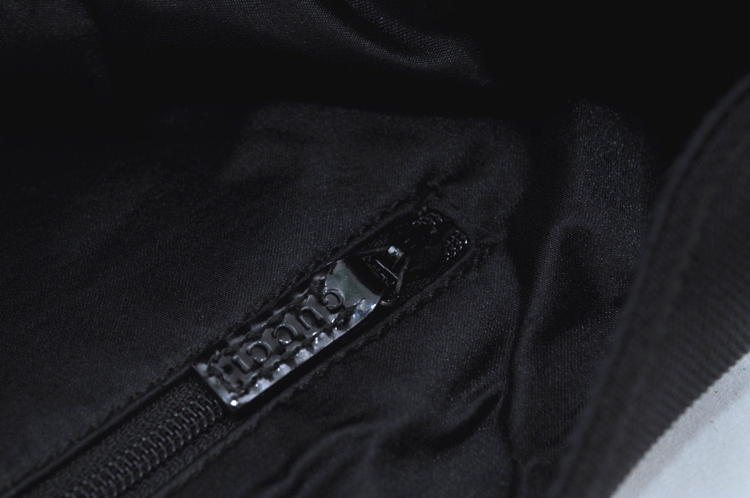 Authentic GUCCI Shoulder Hand Bag Purse Nylon Leather 0013297 Black K6691