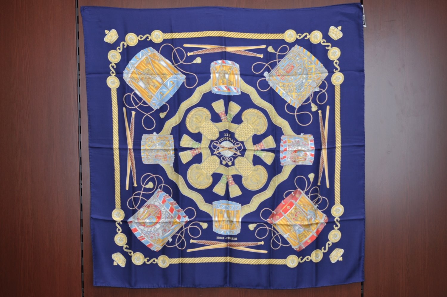 Authentic HERMES Carre 90 Scarf 