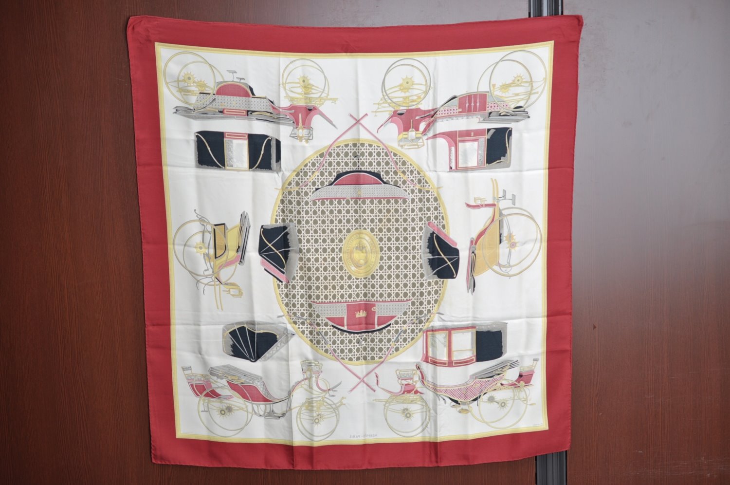Auth HERMES Carre 90 Scarf 