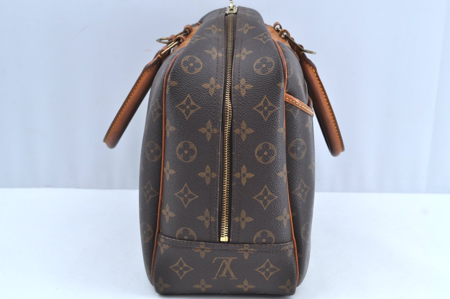 Authentic Louis Vuitton Monogram Deauville Hand Bag M47270 LV K6781