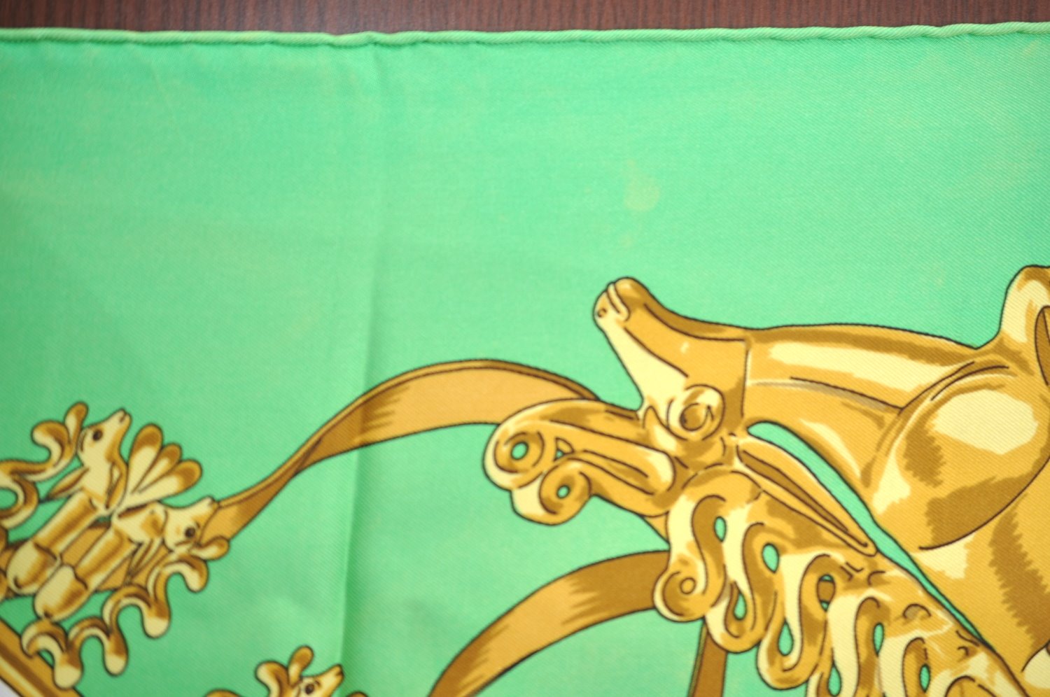 Authentic HERMES Carre 90 Scarf 