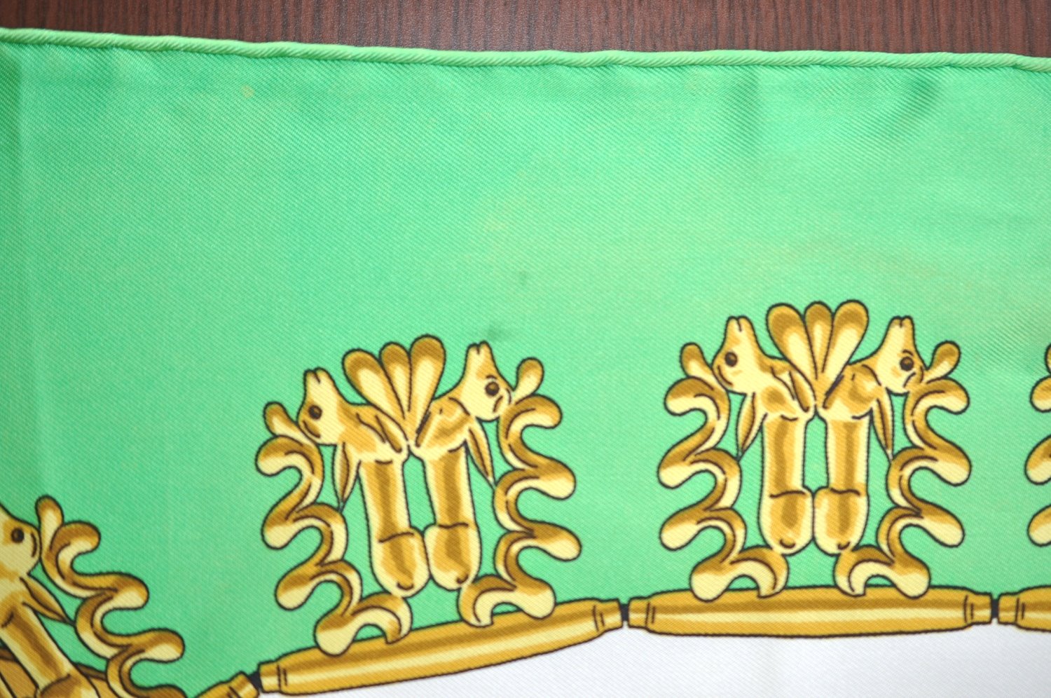 Authentic HERMES Carre 90 Scarf 