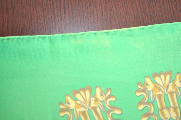 Authentic HERMES Carre 90 Scarf "LES CAVALIERS D'OR" Silk Green K6844