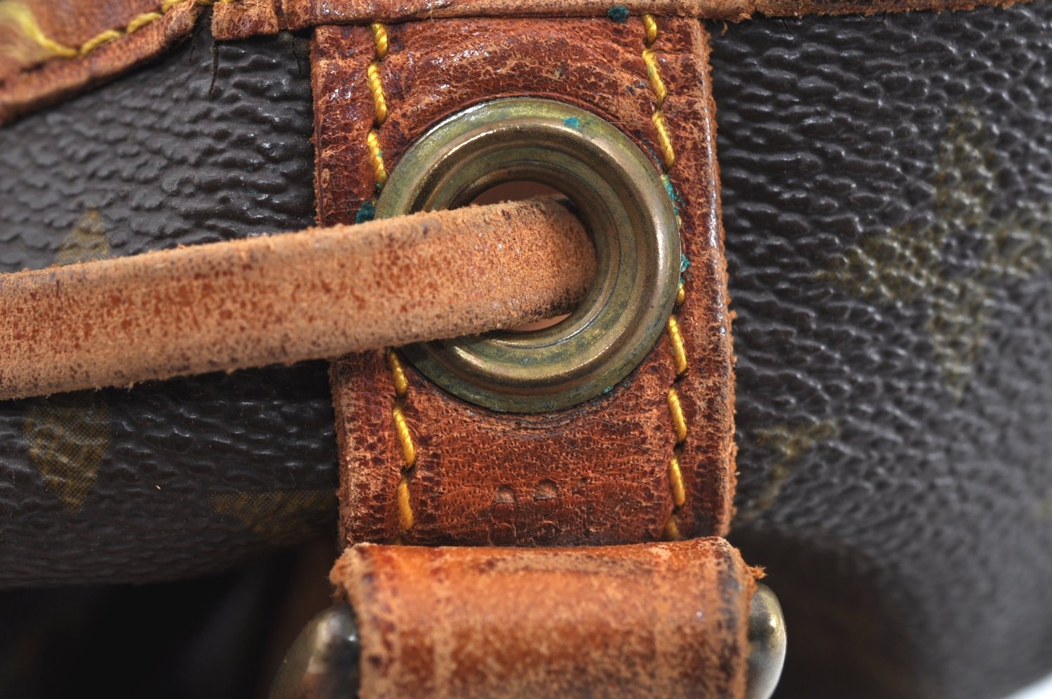 Authentic Louis Vuitton Monogram Noe Shoulder Drawstring Bag M42224 LV K6880