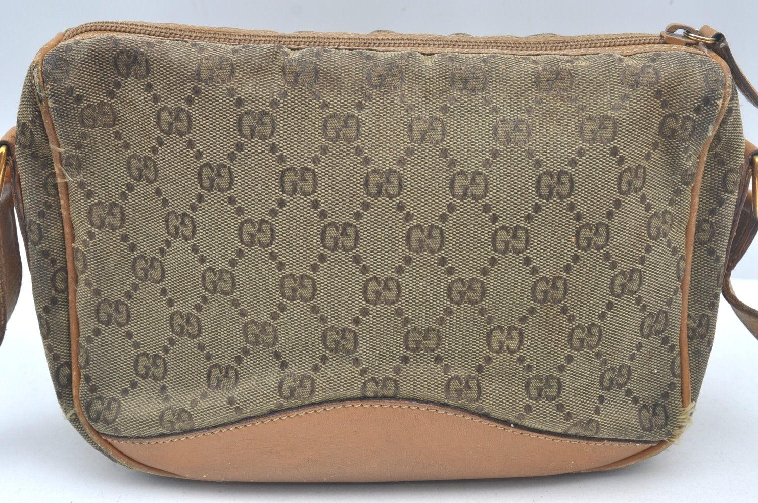 Authentic GUCCI Shoulder Cross Body Bag GG Canvas Leather Brown Junk K6918