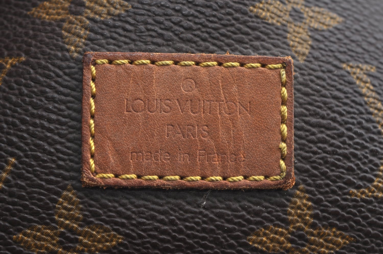 Authentic Louis Vuitton Monogram Saumur 35 Shoulder Cross Bag M42254 LV K6924