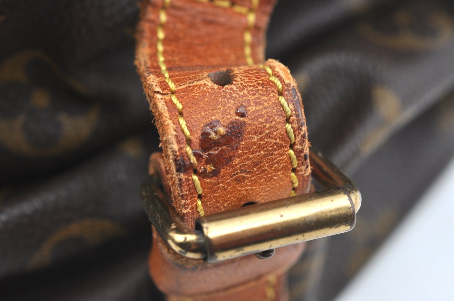 Authentic Louis Vuitton Monogram Saumur 35 Shoulder Cross Bag M42254 LV K6924