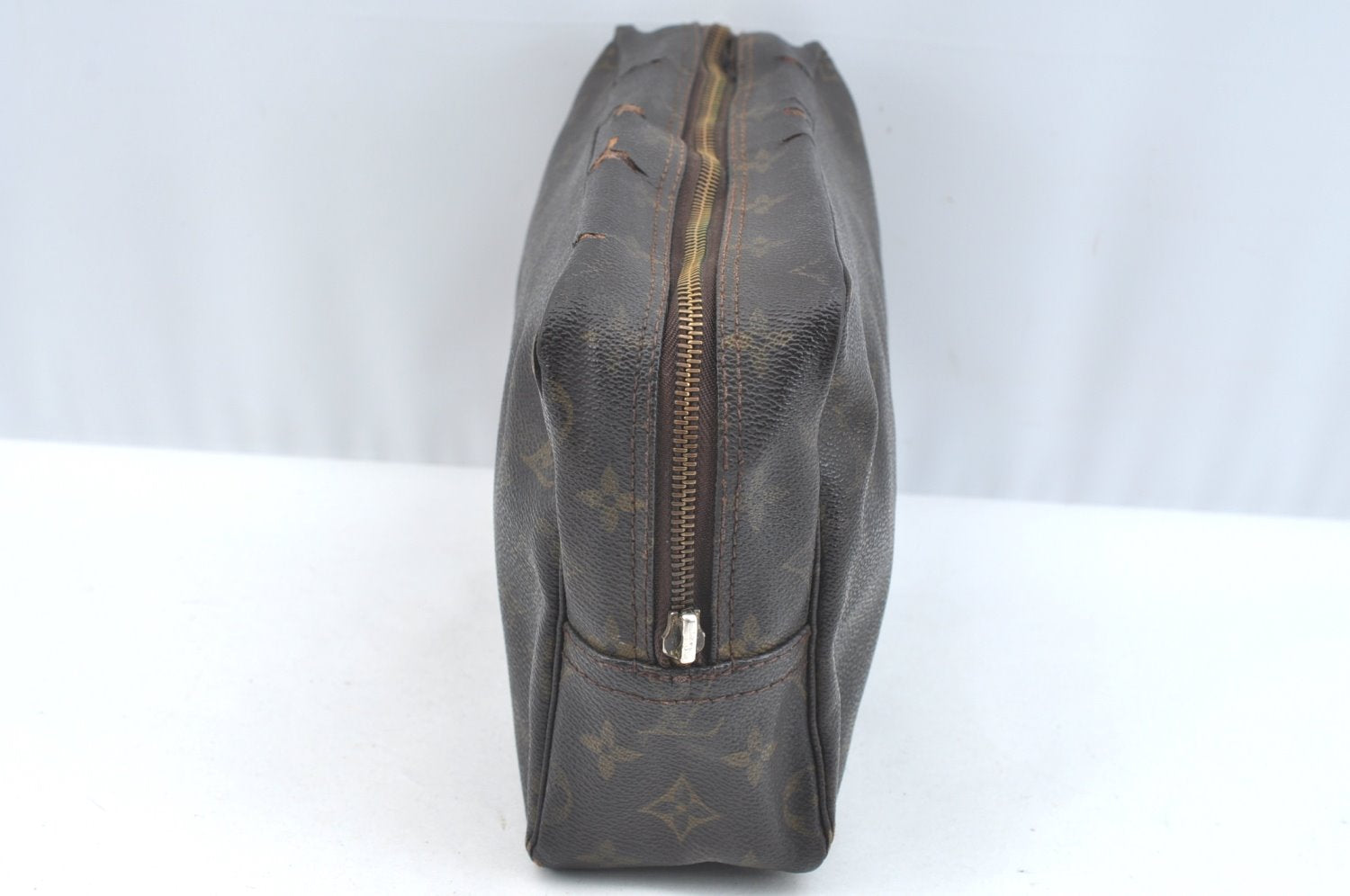 Auth Louis Vuitton Monogram Trousse Toilette 28 Clutch Bag M47522 Junk K7018