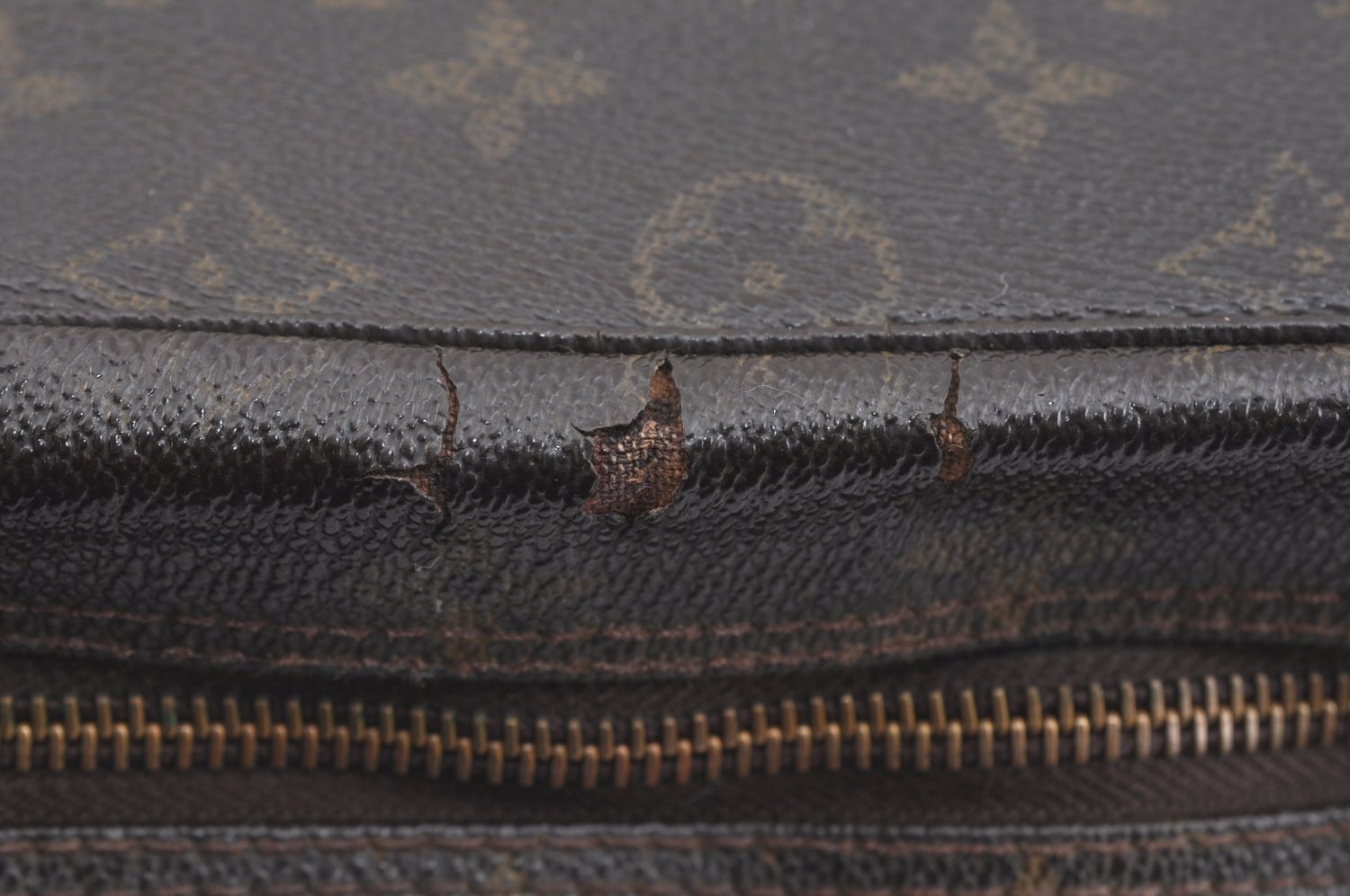 Auth Louis Vuitton Monogram Trousse Toilette 28 Clutch Bag M47522 Junk K7018