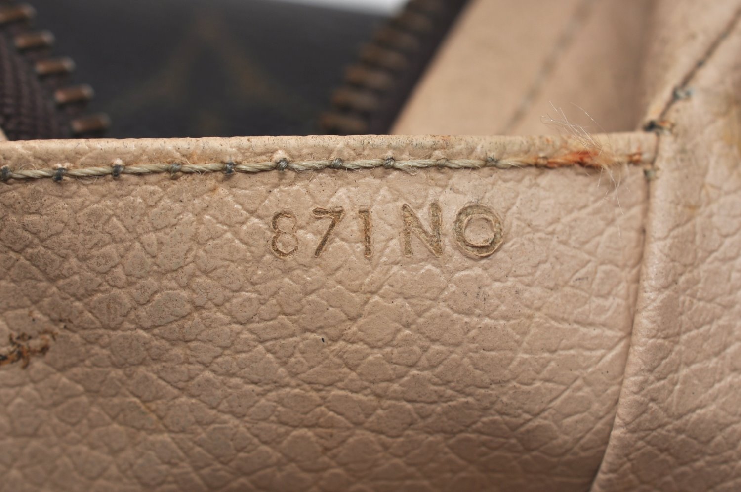 Auth Louis Vuitton Monogram Trousse Toilette 28 Clutch Bag M47522 Junk K7018