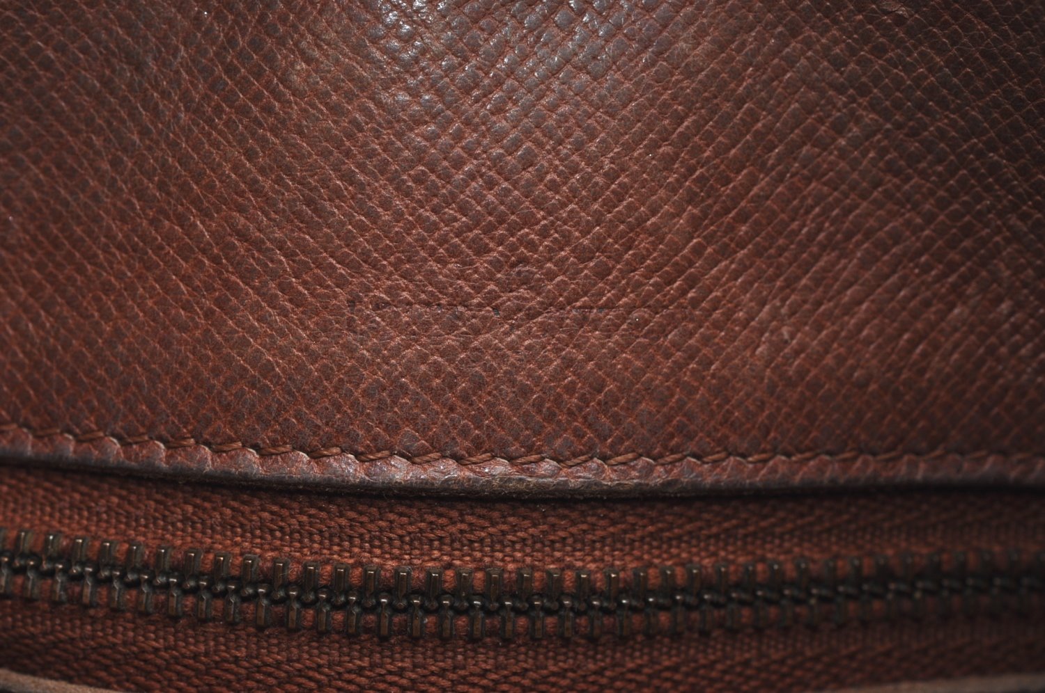 Authentic Louis Vuitton Monogram Tulleries MM Shoulder Bag M51348 LV Junk K7031