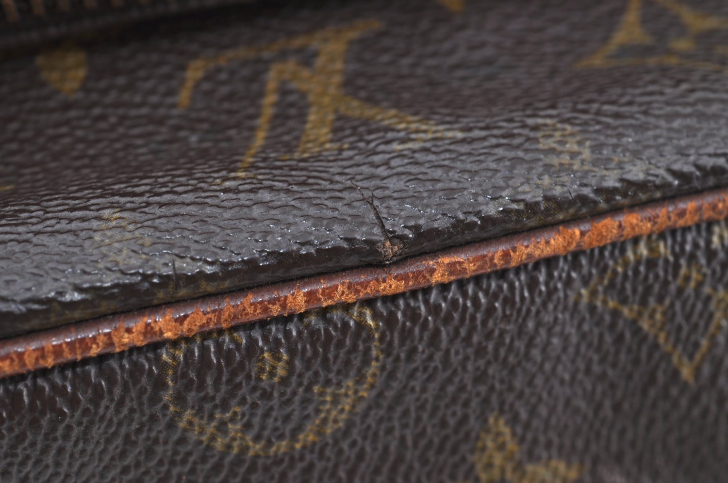 Authentic Louis Vuitton Monogram Nile Shoulder Cross Body Bag Old Model LV K7035