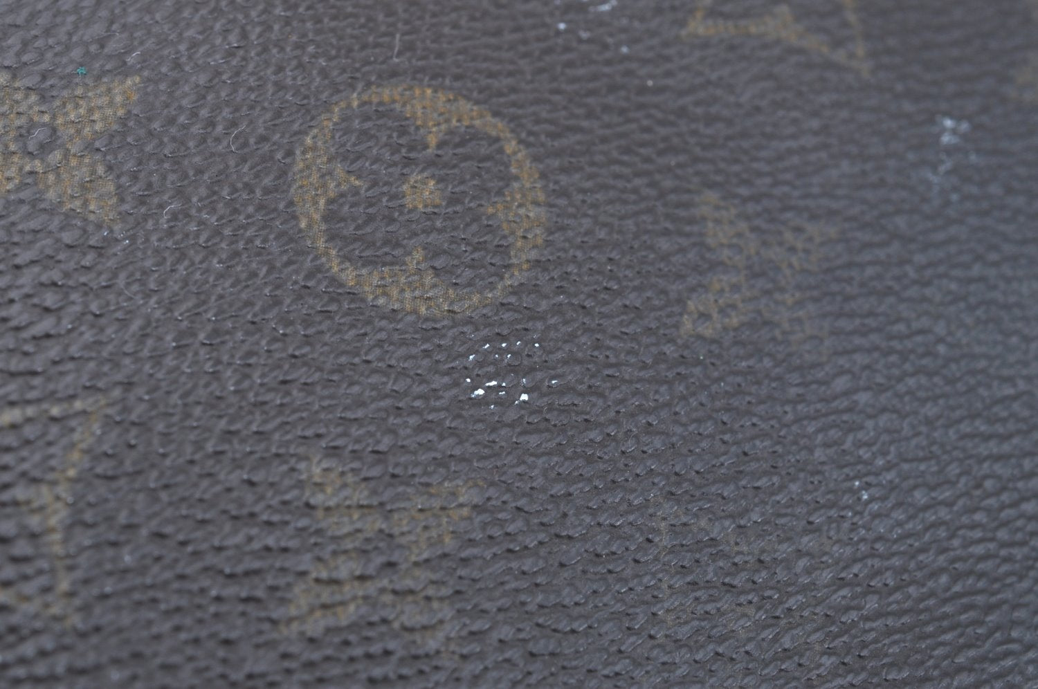 Authentic Louis Vuitton Monogram Poche Toilette 26 M47542 Pouch Junk K7085